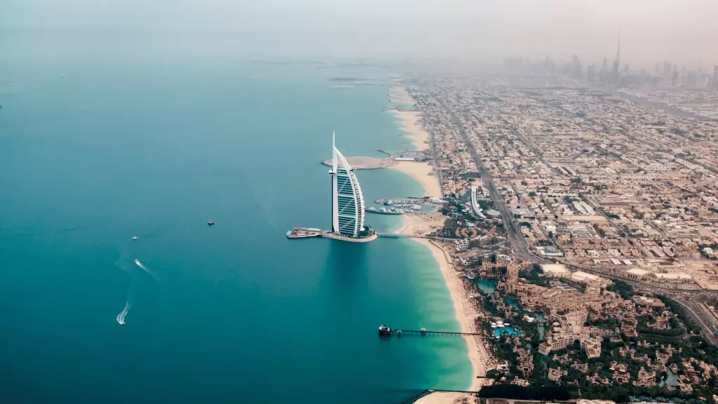 تور 3 شب دبی زمستان 1404