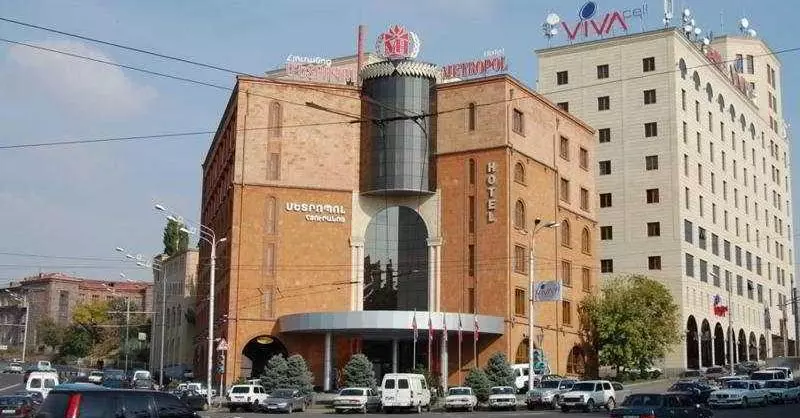 متروپل
